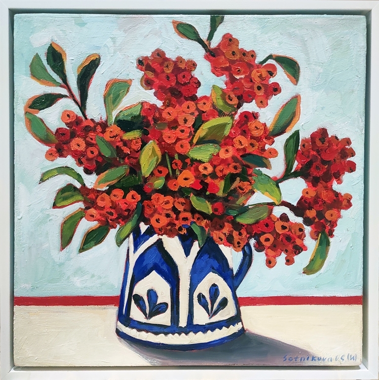 Натюрморт с красной ягодой"